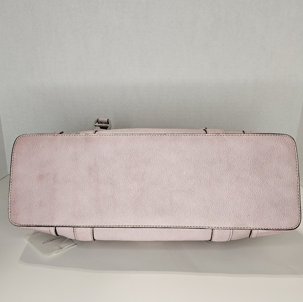Liz Claiborne Pale Pink Monetray Baguette Purse - Picture 4 of 12